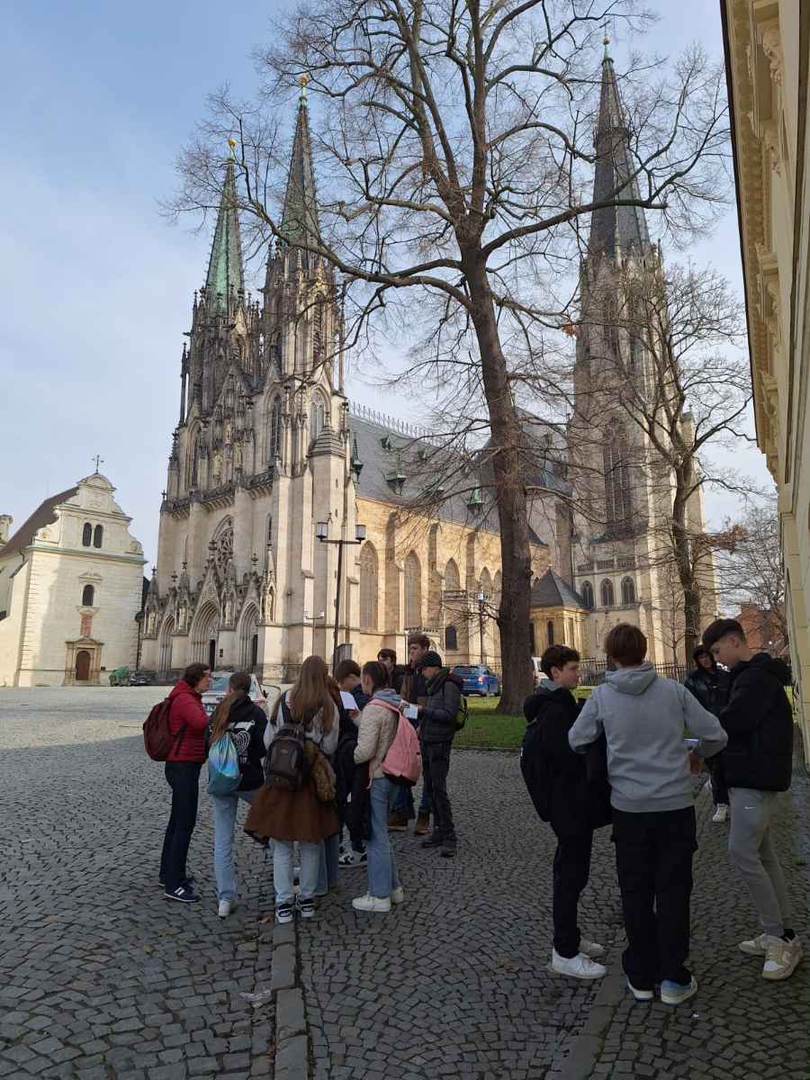 Škola